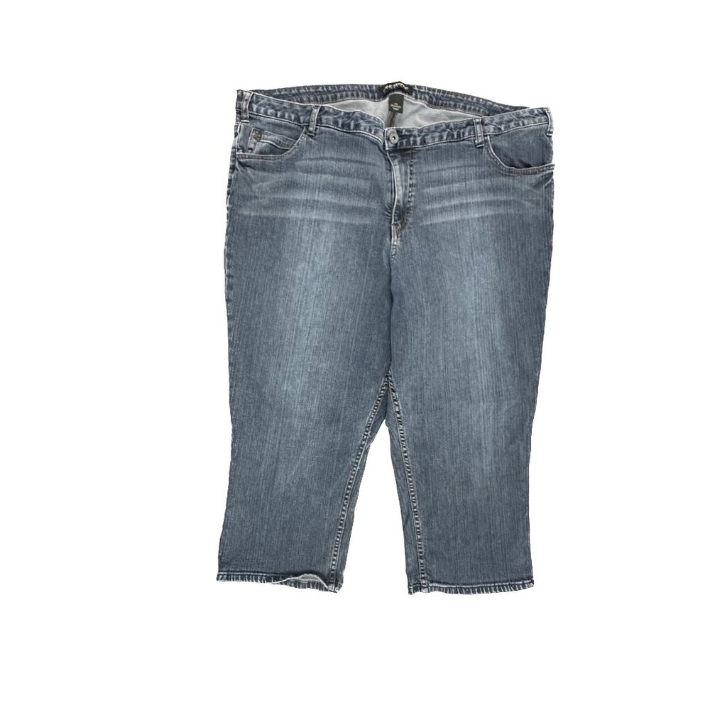 Women’s Light Blue Denim Capris Jeans